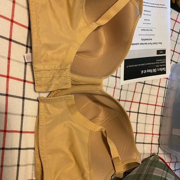 Tan full coverage bra - Picture 2 of 3